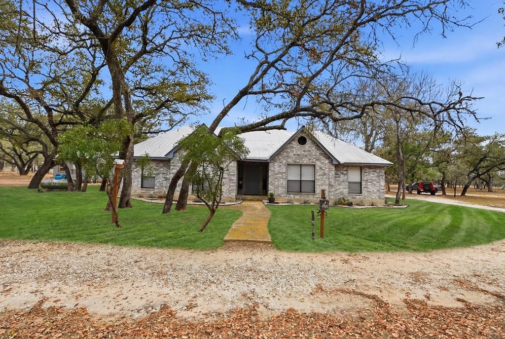 House in Natalia, Texas, United States 2 - 17409516