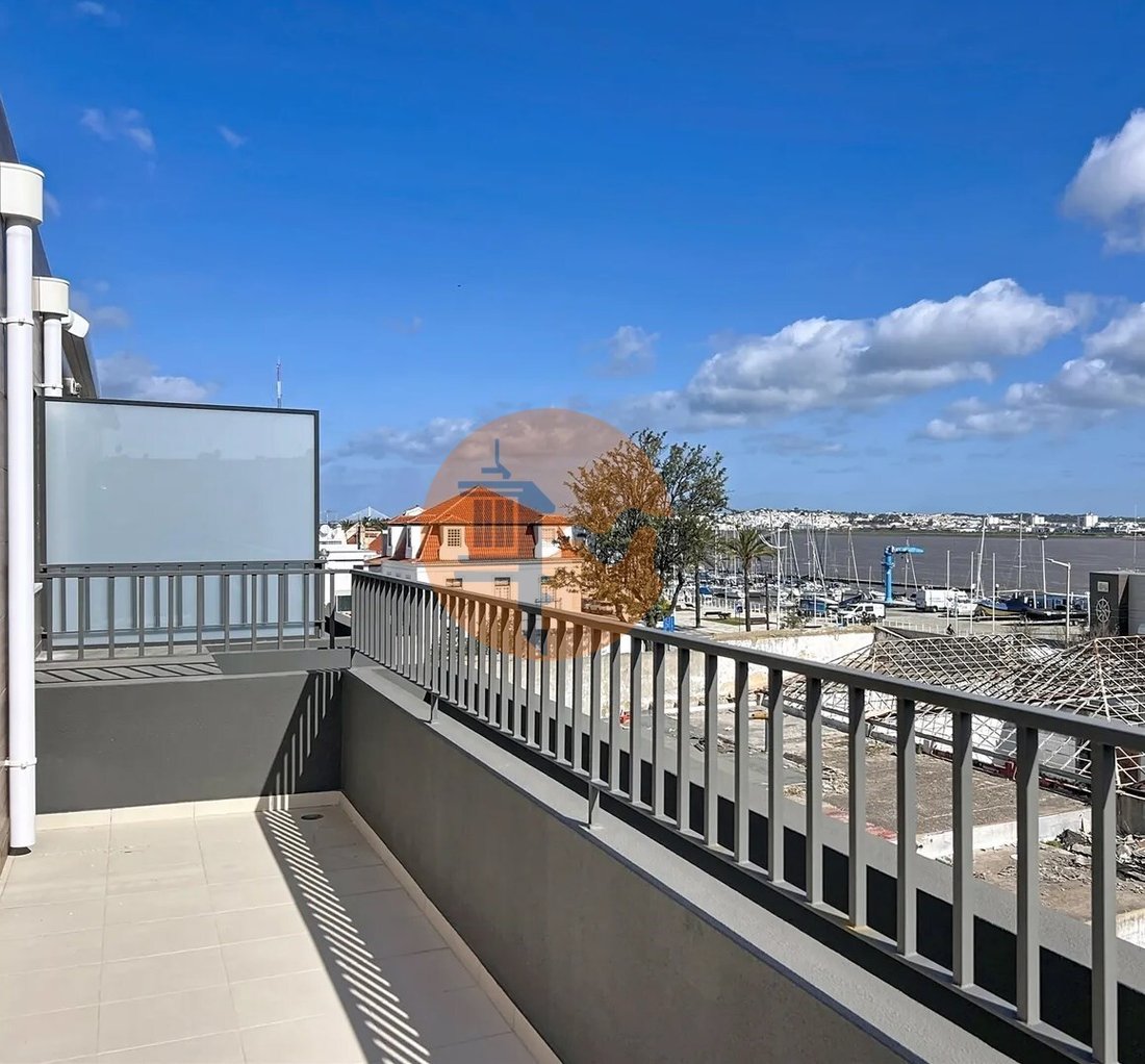 Apartment in Vila Real de Santo António, Algarve, Portugal 1 - 17408814