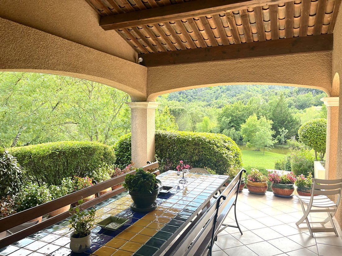 Villa in La Roquebrussanne, Provence-Alpes-Côte d'Azur, France 4 - 17414275