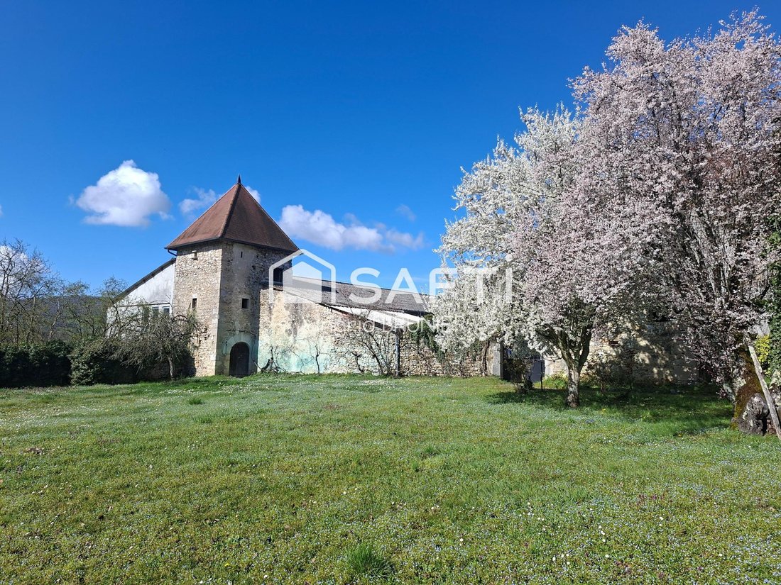 House in Yenne, Auvergne-Rhône-Alpes, France 3 - 17409360