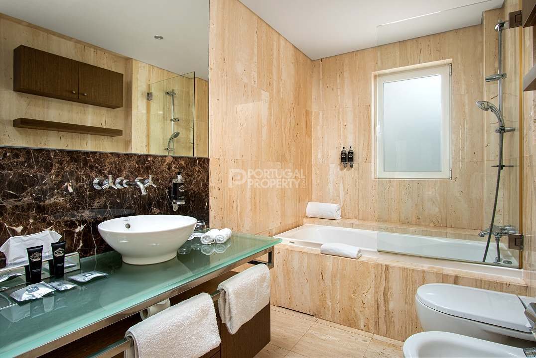 Townhouse in Carvoeiro, Algarve, Portugal 5 - 17410035