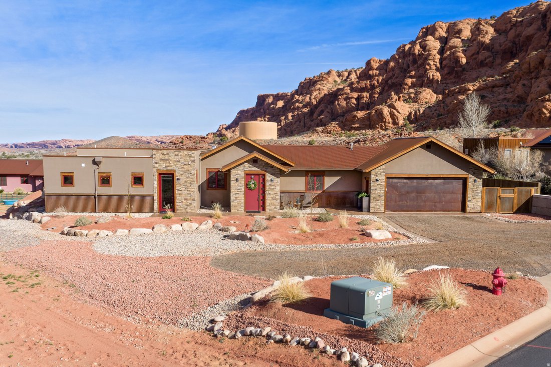 House in Moab, Utah, United States 3 - 17417260