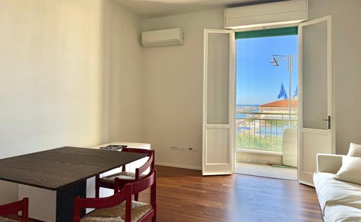 Apartment in Historic Center, Viareggio, Tuscany 1