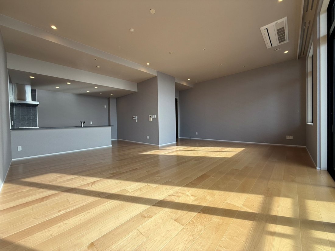 Condo in Osaka, Osaka, Japan 2 - 17421890