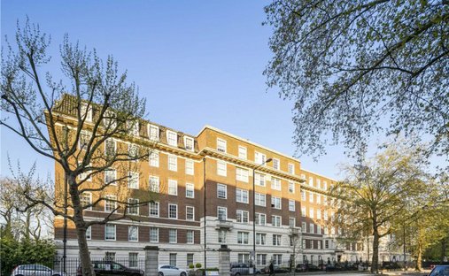 Apartment in St John's Wood, Westminster, England 1