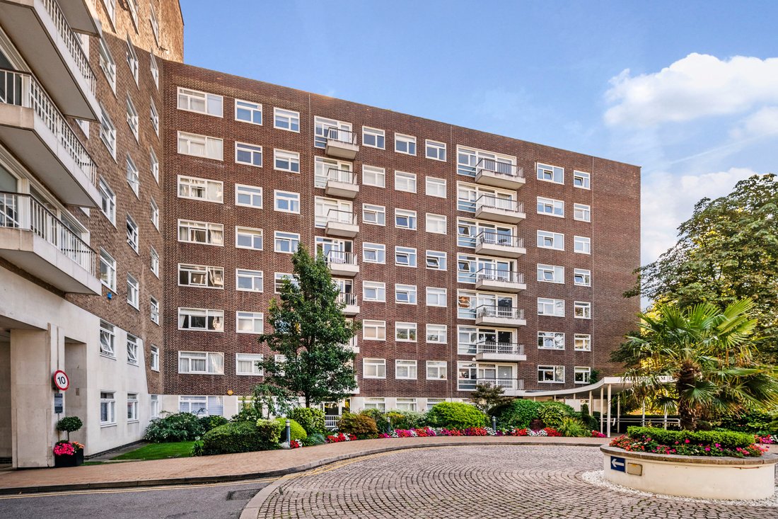 Apartment in St John's Wood, Westminster, England 1 - 17422179
