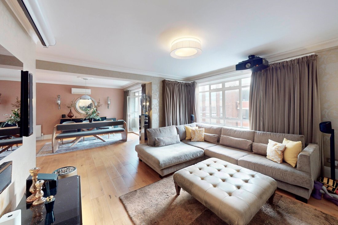 Apartment in St John's Wood, Westminster, England 3 - 17422093