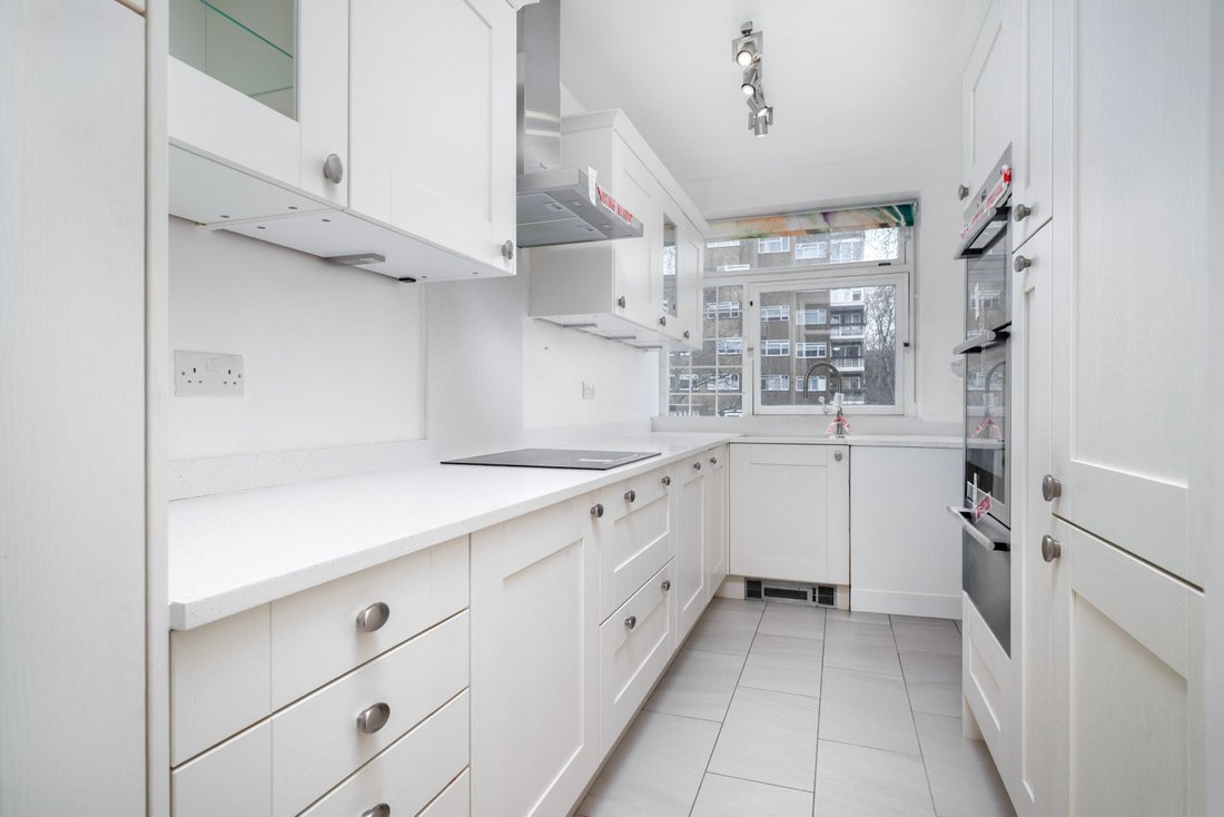Apartment in St John's Wood, Westminster, England 5 - 17422169