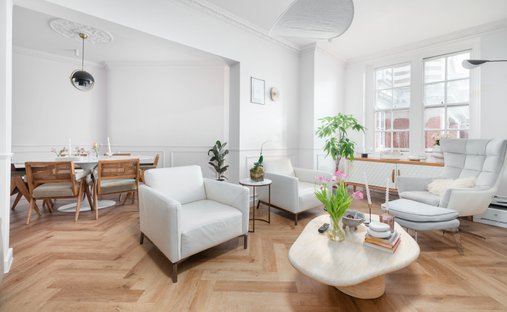Apartment in Little Venice, Westminster, England 1