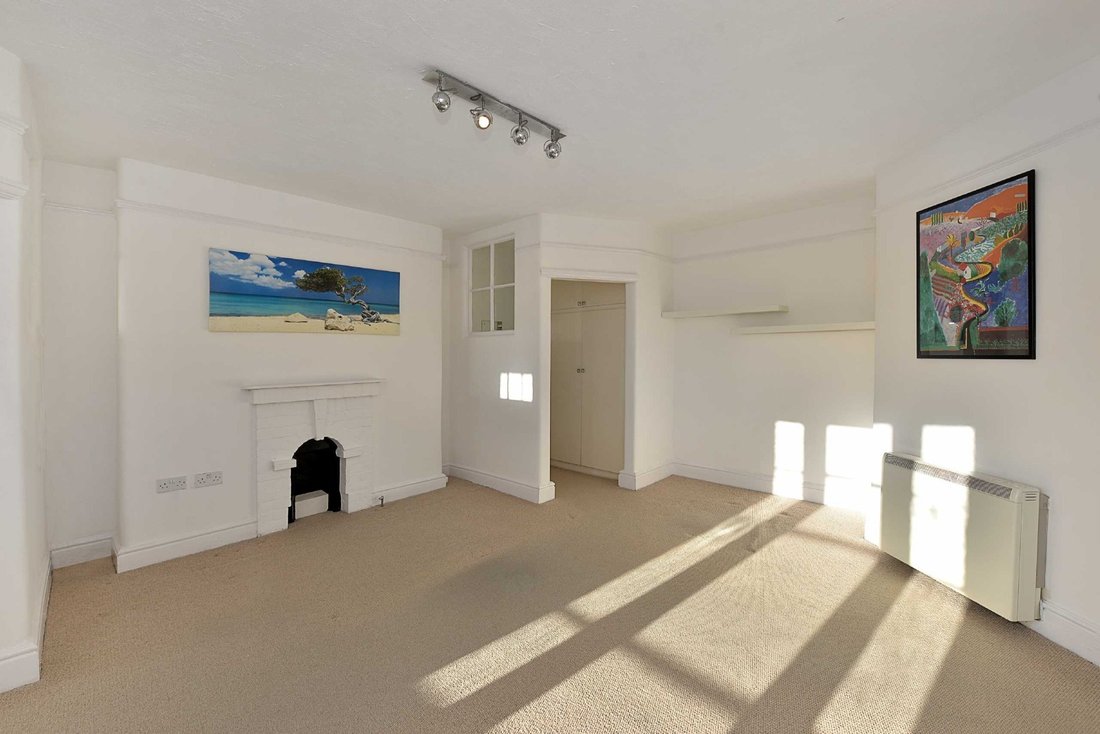 Apartment in St John's Wood, Westminster, England 4 - 17422149