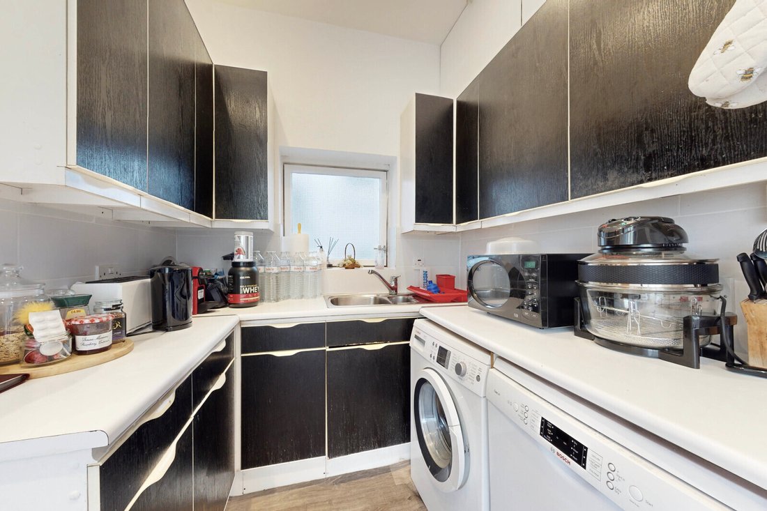Apartment in Little Venice, Westminster, England 5 - 17422106