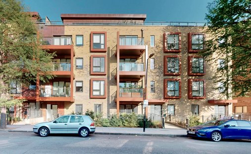 Apartment in Kilburn Park, Brent, England 1