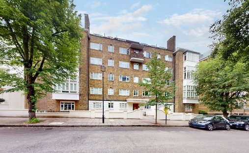 Apartment in Primrose Hill, Camden, England 1