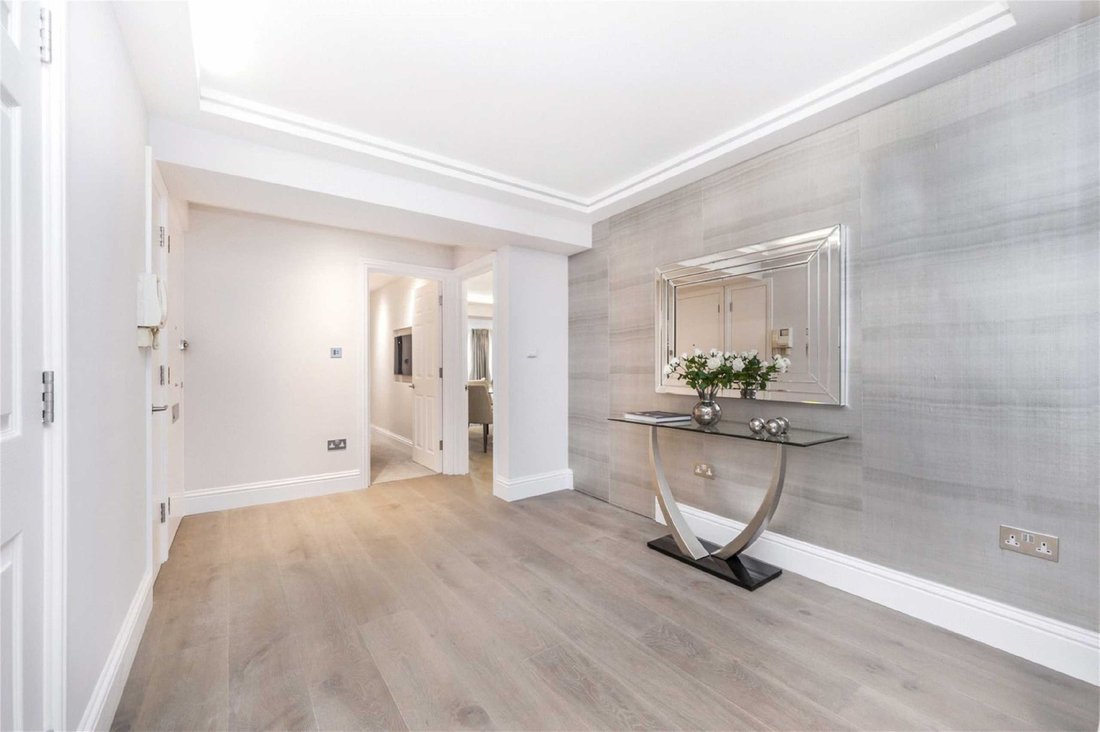 Apartment in Primrose Hill, Camden, England 3 - 17421953