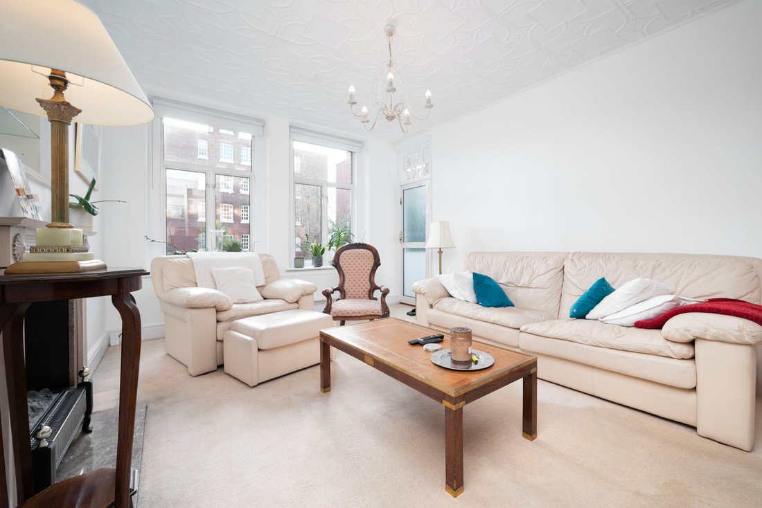 Apartment in St John's Wood, Westminster, England 1 - 17422042