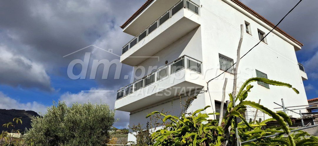 Estate in Arona, Canary Islands, Spain 2 - 17422224