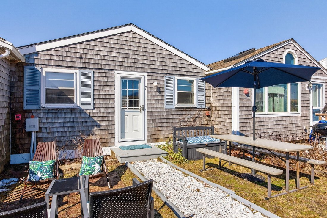 Condo in Provincetown, Massachusetts, United States 4 - 17422389