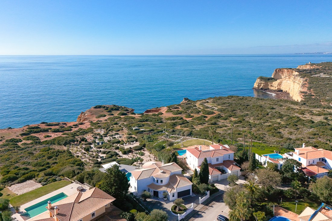 Villa in Carvoeiro, Algarve, Portugal 3 - 17422456