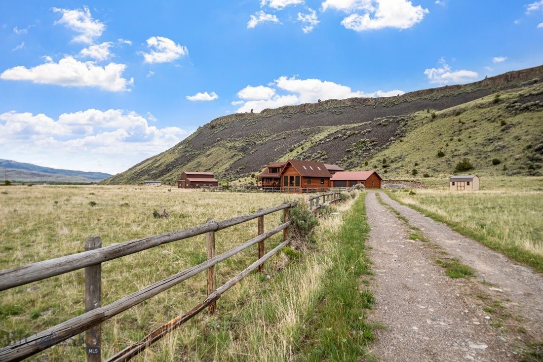 House in Emigrant, Montana, United States 4 - 17422428