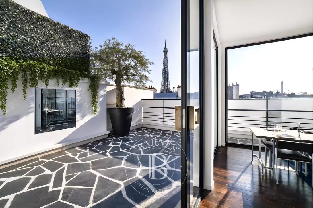 Apartment in Chaillot, Paris 16e Arrondissement, Paris 1 - 16262755
