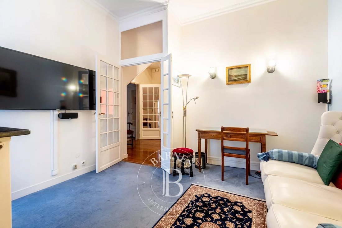 Apartment in Porte Dauphine, Paris 16e Arrondissement, Paris 4 - 17422420