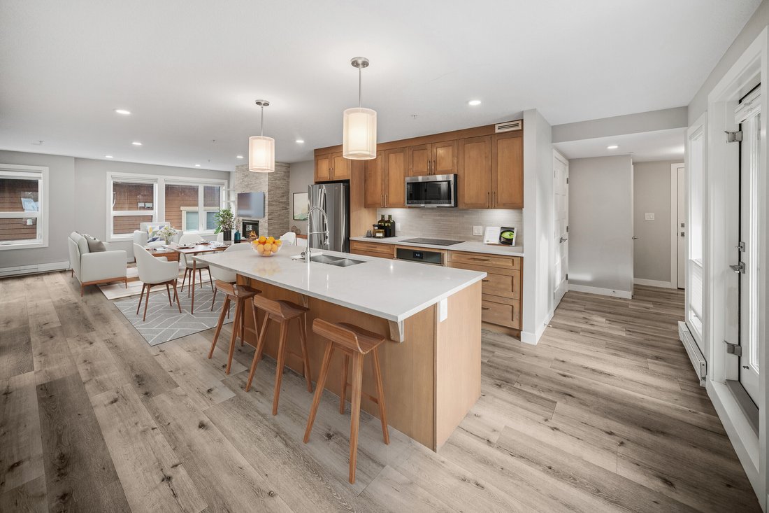 Condo in Canmore, Alberta, Canada 3 - 17422385