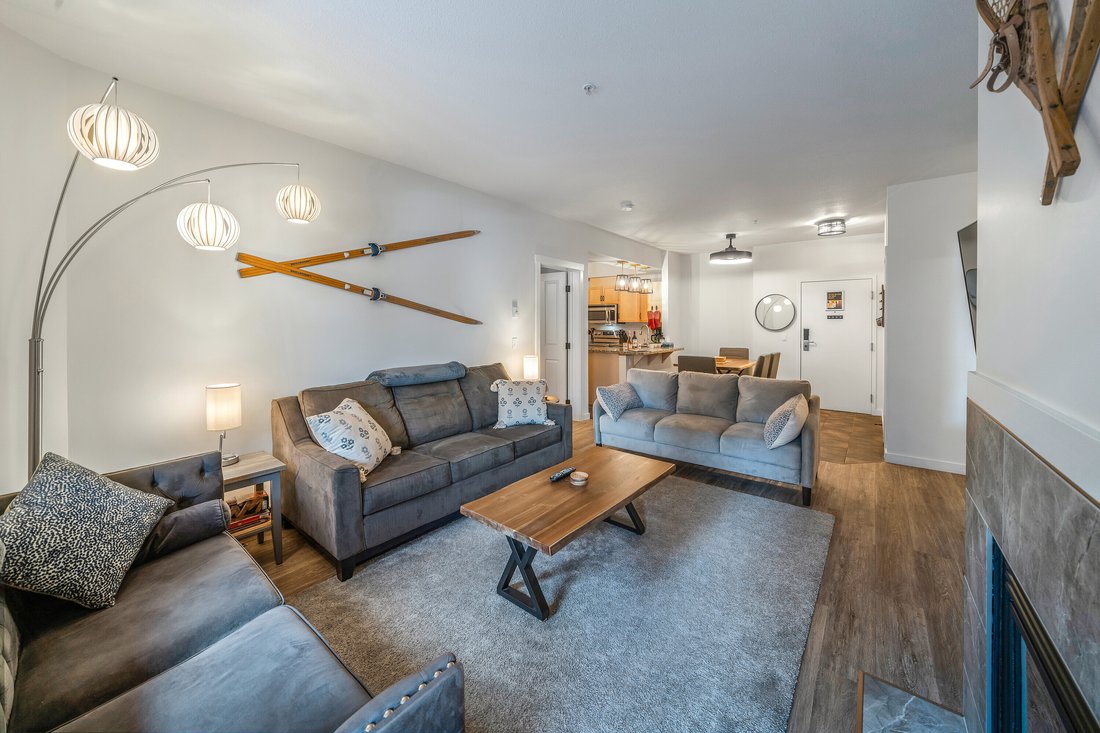 Appartamento a Canmore, Alberta, Canada 3 - 17422402