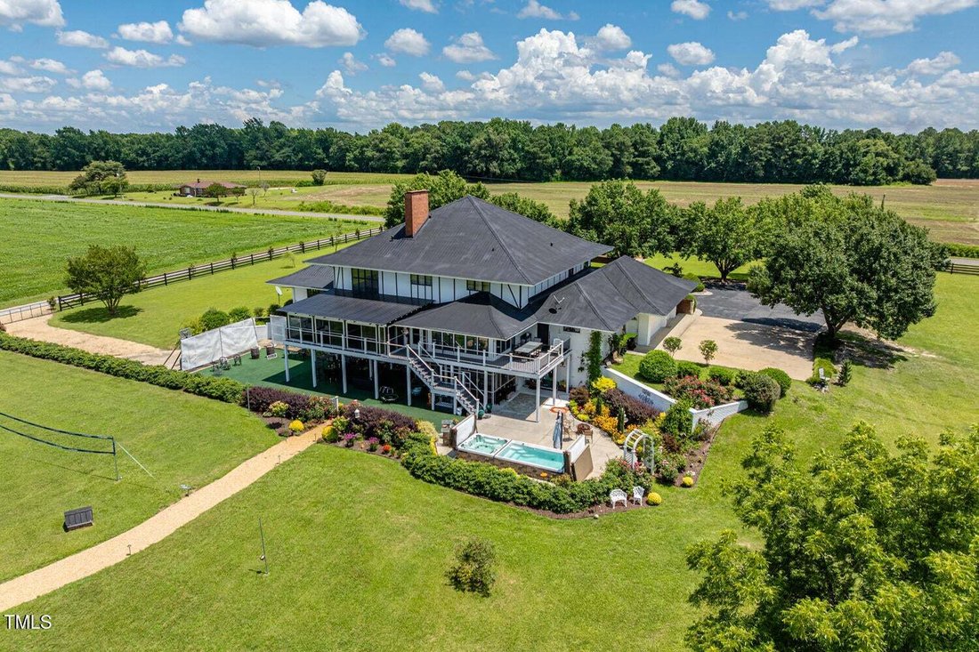 House in Newton Grove, North Carolina, United States 3 - 17424452