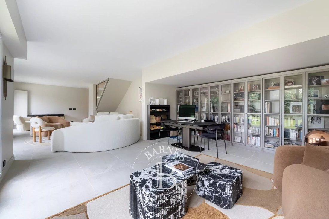 House in Le Chesnay, Le Chesnay-Rocquencourt, France 2 - 17423126