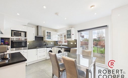 Casa a Harrow Weald, Harrow, Inghilterra 1
