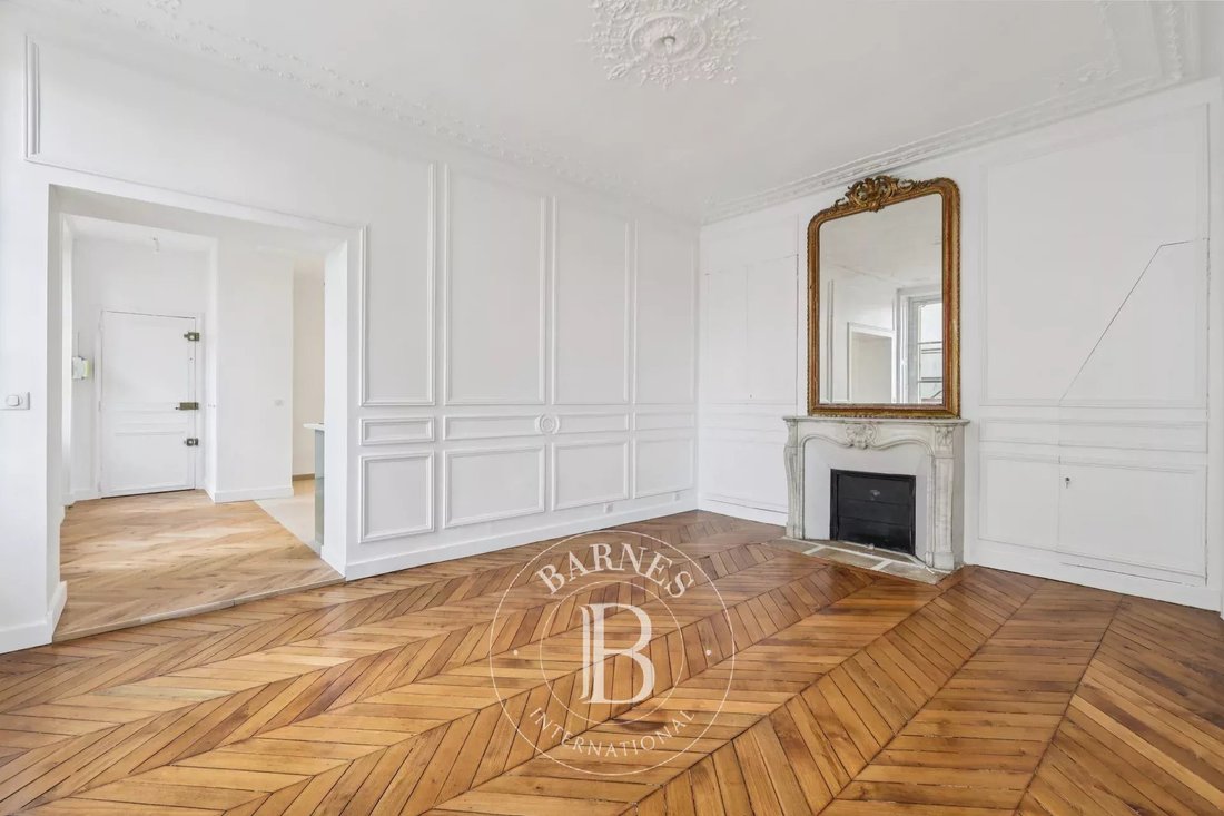 Apartment in Clagny-Glatigny, Versailles, France 2 - 17423422