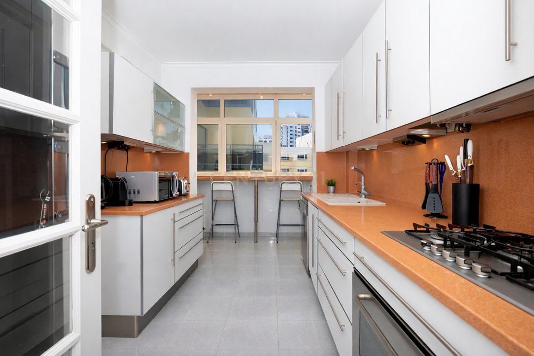 Apartment in Cascais e Estoril, Lisbon, Portugal 5 - 17357848