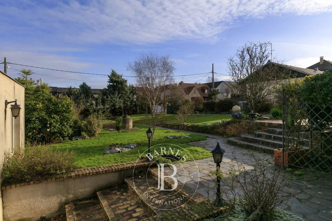 House in Sud, Igny, France 3 - 17423448