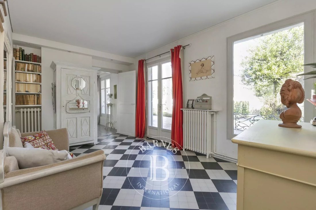 House in Marly-le-Roi, Ile-de-France, France 3 - 17422905