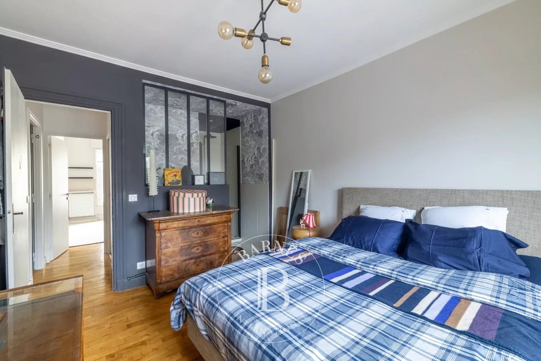 Apartment in Montreuil, Versailles, France 5 - 17423648