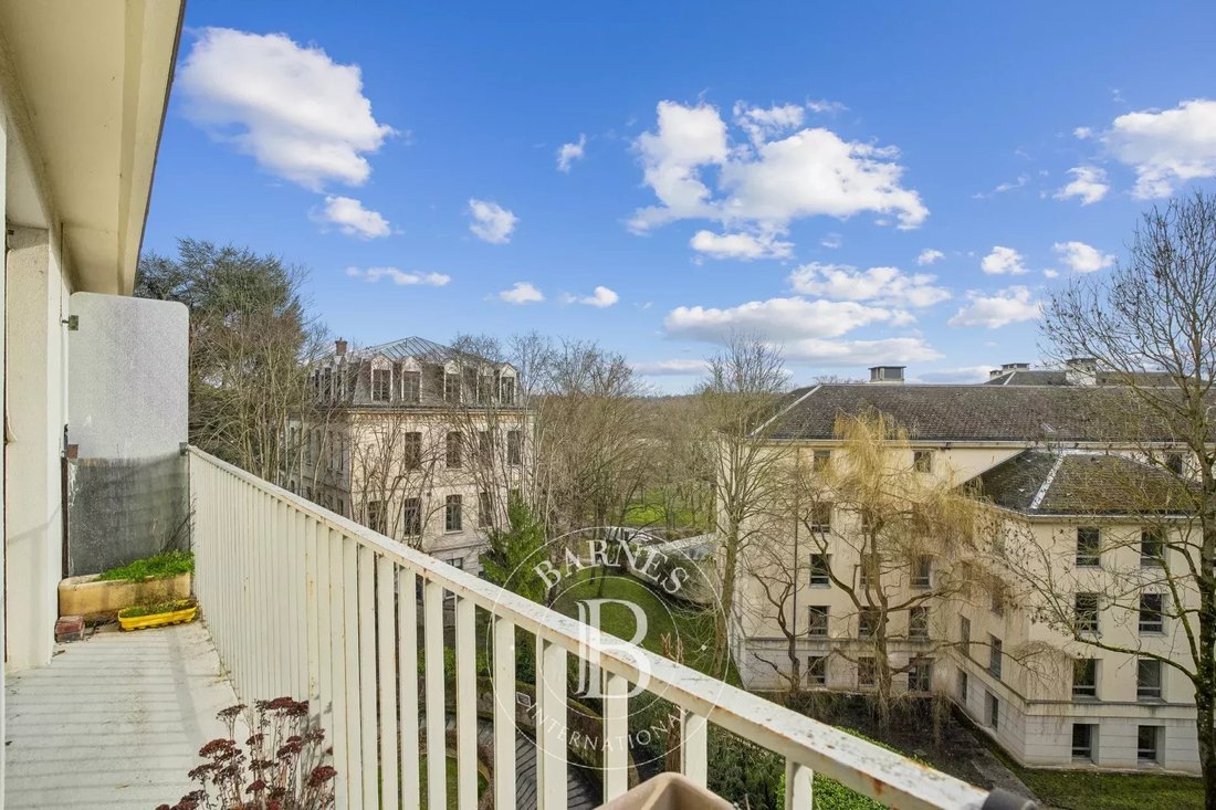 Apartment in Chantiers, Versailles, France 4 - 17423056