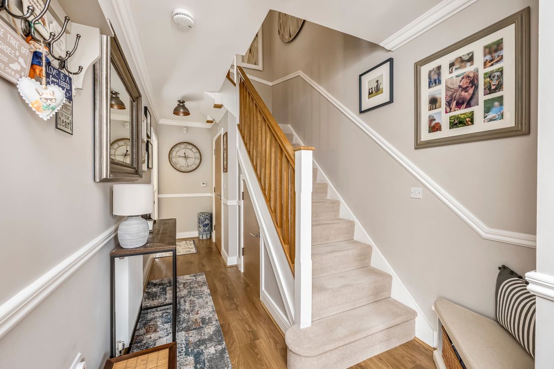 House in Okehurst, Billingshurst, England 4 - 17425536