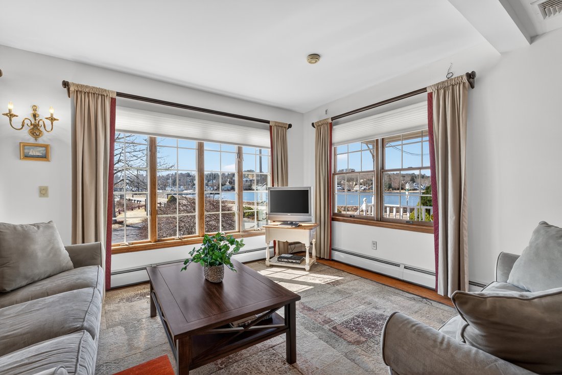 House in Groton, Connecticut, United States 5 - 17424368