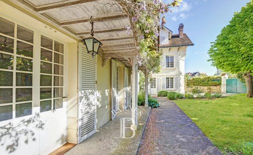 Haus in Versailles, Île-de-France, Frankreich 1