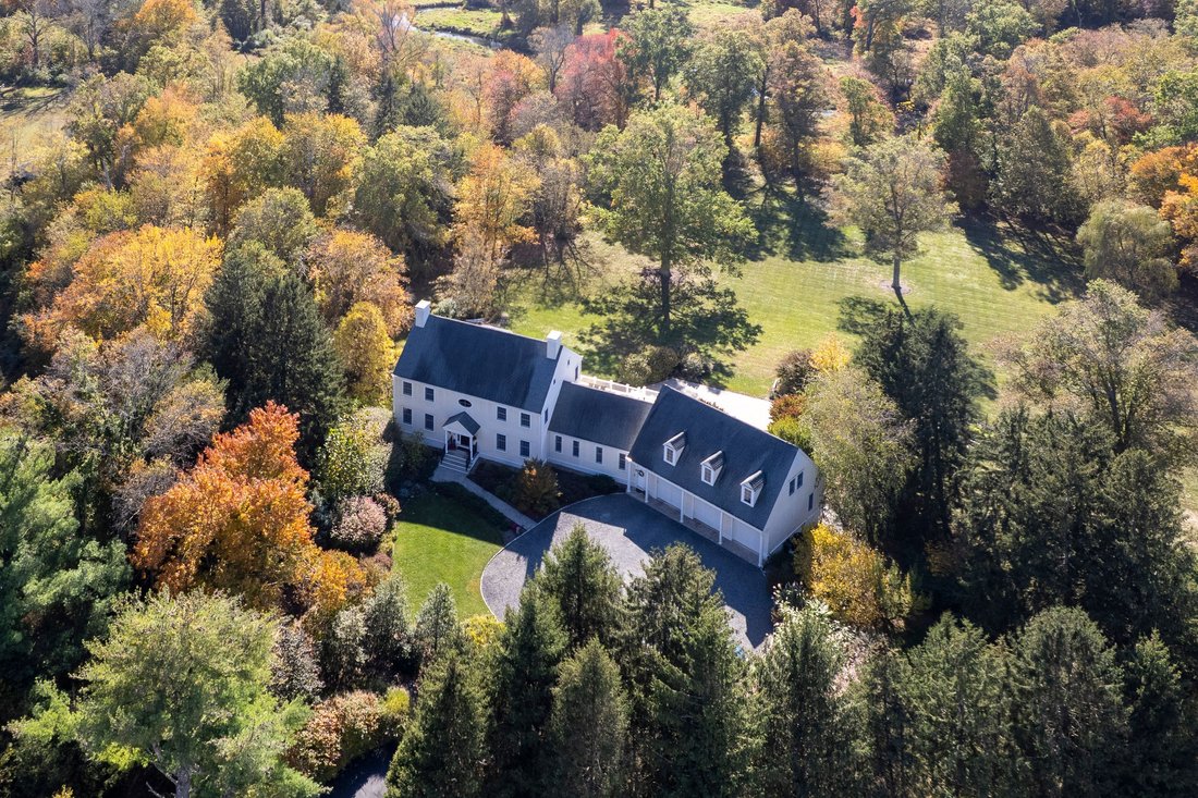 House in Cranbury Township, New Jersey, United States 2 - 17424428