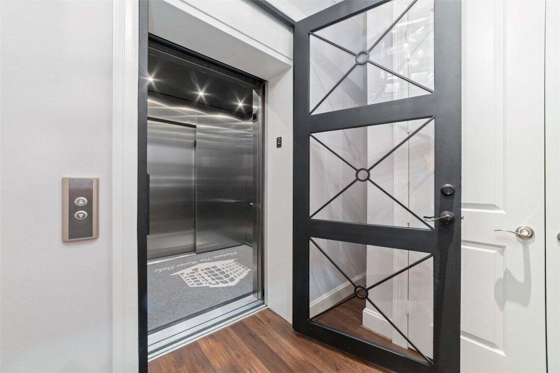 Condo in Houston, Texas, United States 5 - 17424191