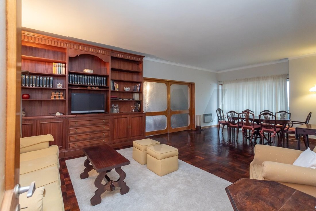 Apartment in Sao Domingos de Benfica, Lisbon, Portugal 3 - 17426756