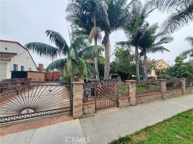 House in Gardena, California, United States 5 - 17424241
