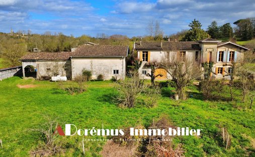 House in Latresne, Nouvelle-Aquitaine, France 1