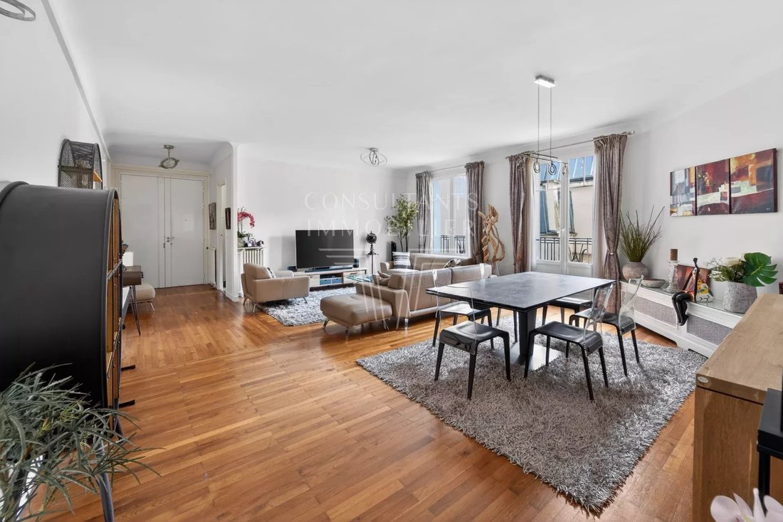 Apartment in Chaillot, Paris 16e Arrondissement, Paris 2 - 17423107