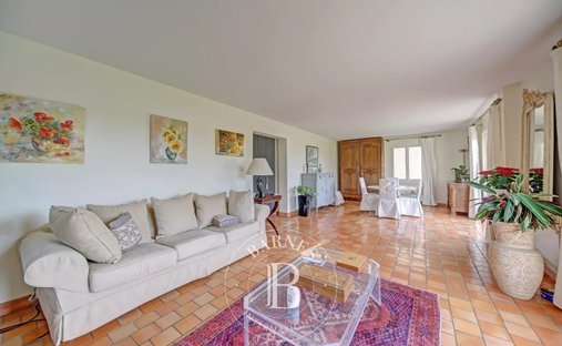 Château Saint Nom La Bretèche 1074.0 Sqm 10 Bedrooms