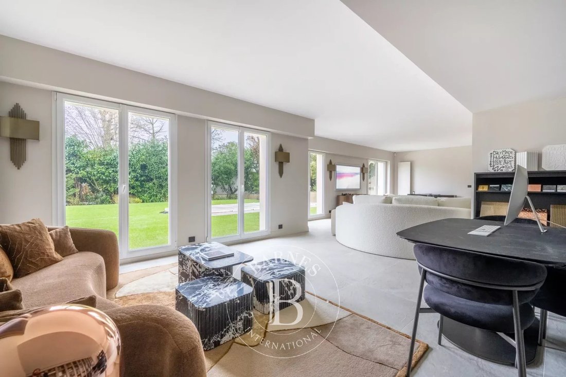 House in Le Chesnay, Le Chesnay-Rocquencourt, France 1 - 17423126