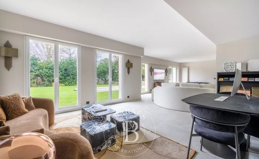 House in Le Chesnay, Le Chesnay-Rocquencourt, France 1