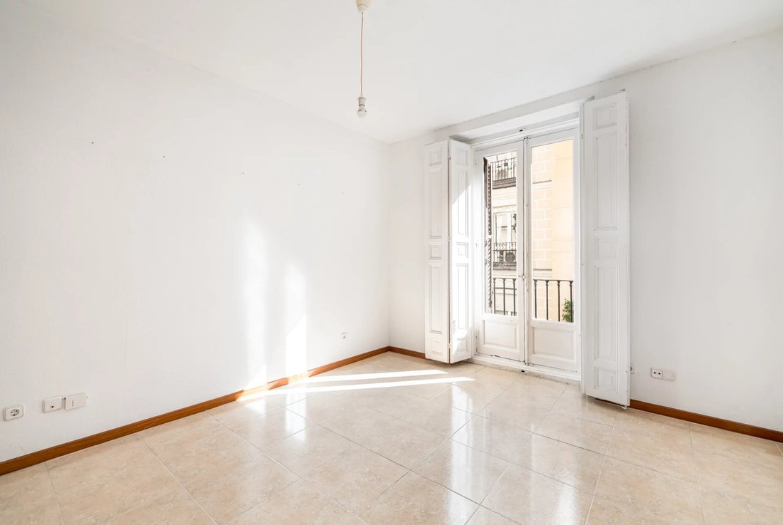 Apartment in Centro, Madrid, Spain 2 - 17425251
