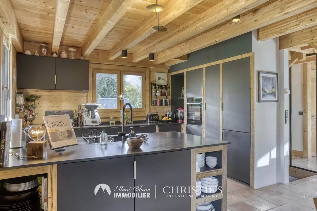 Villa in Megève, Auvergne-Rhône-Alpes, France 3 - 15544752